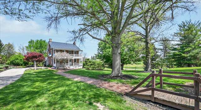 Photo of 739 Lefever Rd, Thomasville, PA 17364