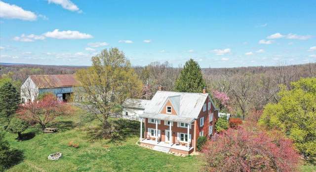 Photo of 697 Naomi Ln, Kearneysville, WV 25430