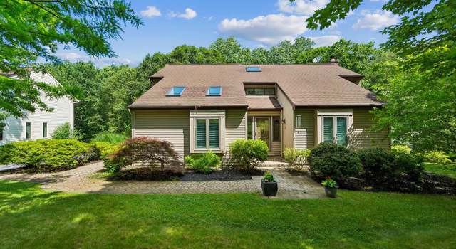 Photo of 112 Birch Dr, Downingtown, PA 19335