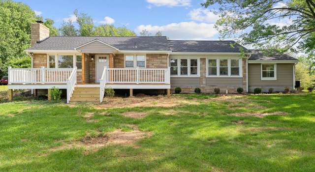Photo of 214 Dillard Ct, Front Royal, VA 22630