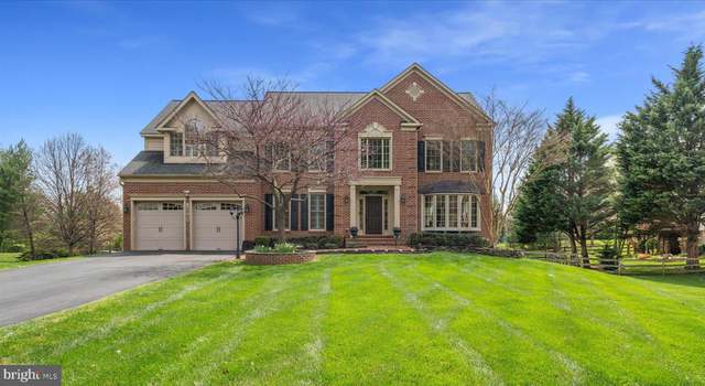 Photo of 13703 Willow Tree Dr, Rockville, MD 20850