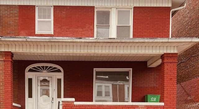 Photo of 293 W Cottage Pl, York, PA 17401