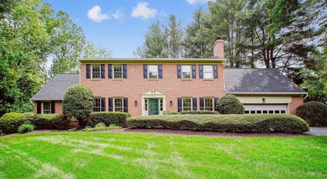 Photo of 9532 Locust Hill Dr, Great Falls, VA 22066