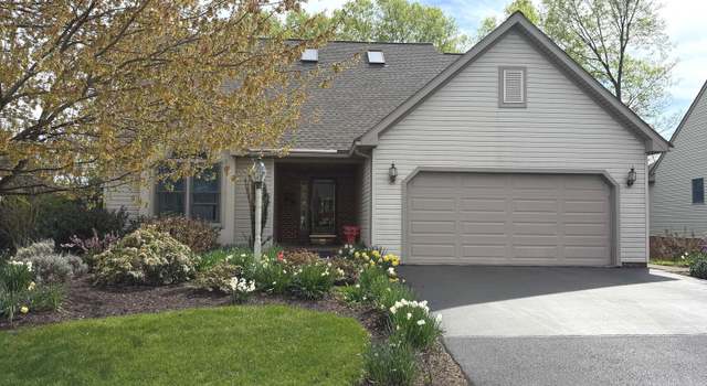 Photo of 902 Hedgewyck Ln, Elizabethtown, PA 17022