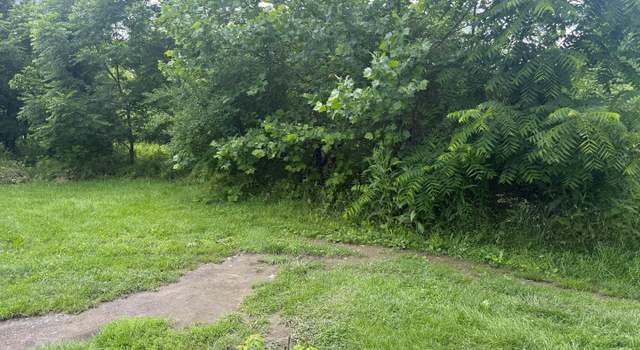 Photo of 59 Church St, Paw Paw, WV 25434