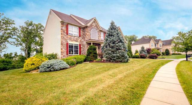 Photo of 4805 Curly Horse Dr, Center Valley, PA 18034