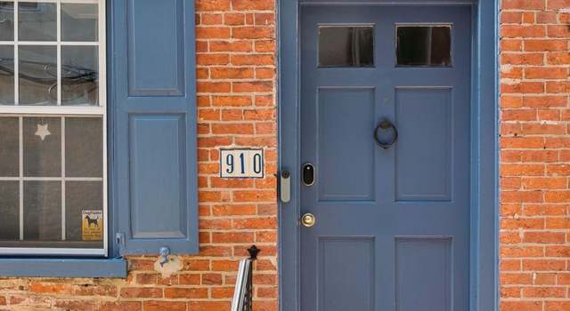Photo of 910 Waverly St, Philadelphia, PA 19147