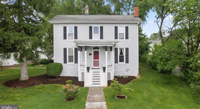 Photo of 116 W 17th St, Front Royal, VA 22630