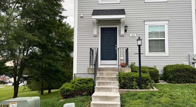 Photo of 42 Britania Ct, Martinsburg, WV 25405