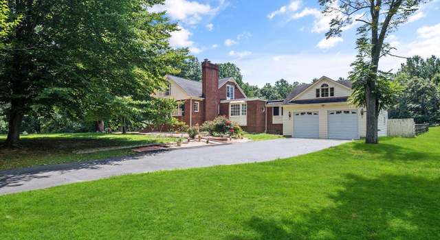 Photo of 14505 Croom Airport Rd, Upper Marlboro, MD 20772