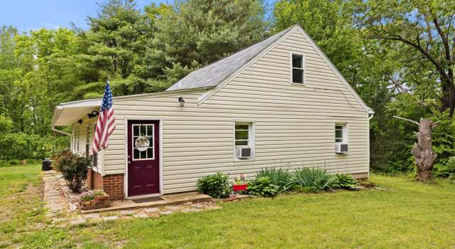 Photo of 114 Rainbow Way, Front Royal, VA 22630