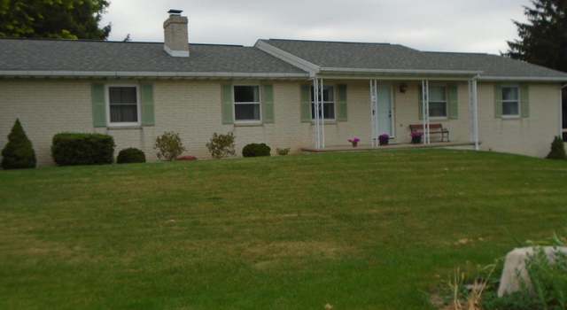 Photo of 6565 Penn National Dr, Fayetteville, PA 17222