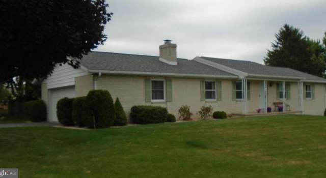 Photo of 6565 Penn National Dr, Fayetteville, PA 17222