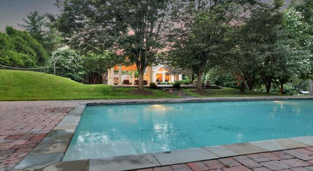 Property at 12212 Drews Ct, Potomac, MD 20854, 7 beds, 4.5 baths