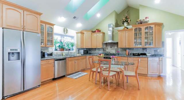 Photo of 6920 Ben Franklin Rd, Springfield, VA 22150