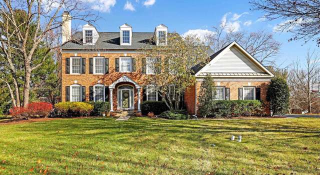 Photo of 1612 Thistlewood Dr, Washington Crossing, PA 18977