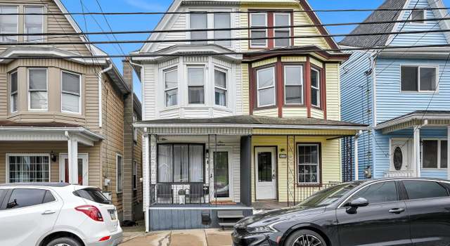 Photo of 118 E Columbia Ave, Mount Carmel, PA 17851