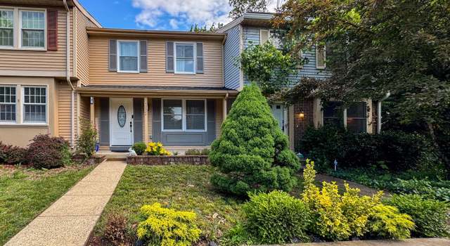 Photo of 12306 Quail Woods Dr, Germantown, MD 20874