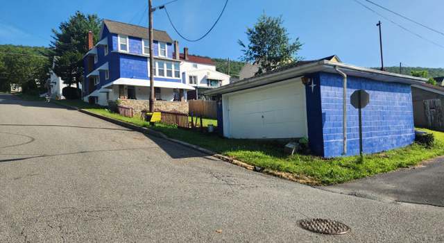 Photo of 64 W Garibaldi Ave, Nesquehoning, PA 18240