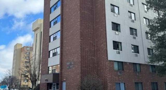 Photo of 616 E College Ave #204, State College, PA 16801
