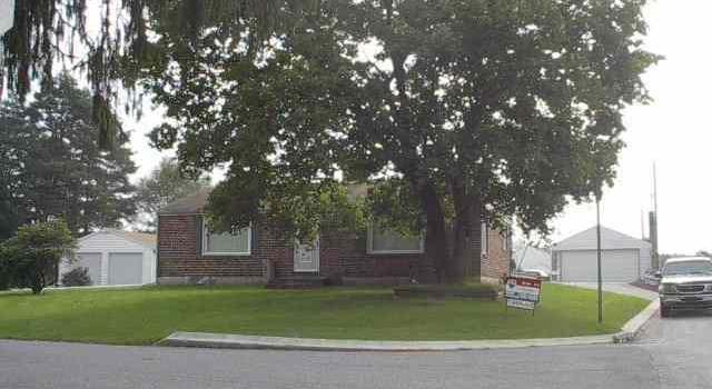 Photo of 1895 Poplar Rd, Dover, PA 17315