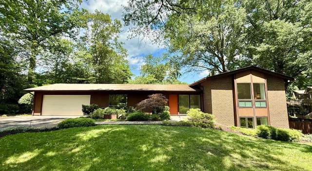 Photo of 3004 Cunningham Dr, Alexandria, VA 22309