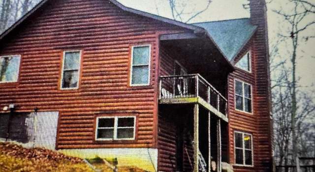 Photo of 248 Peak Ln, Flint Hill, VA 22627