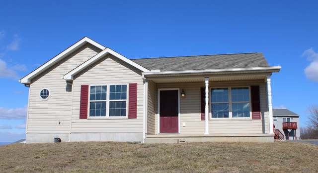 Photo of 841 Rutherford Dr, Greencastle, PA 17225
