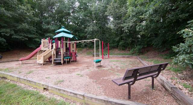 Photo of 12504 Kempston Ln, Woodbridge, VA 22192