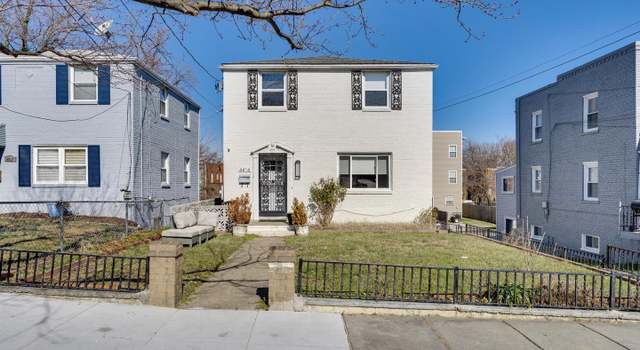 Photo of 4414 Edson Pl NE, Washington, DC 20019