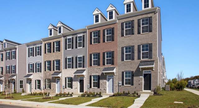 Photo of 7831 Presidential Pkwy, Upper Marlboro, MD 20774
