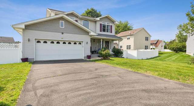 Photo of 14 Saw Mill Dr, Pemberton, NJ 08068