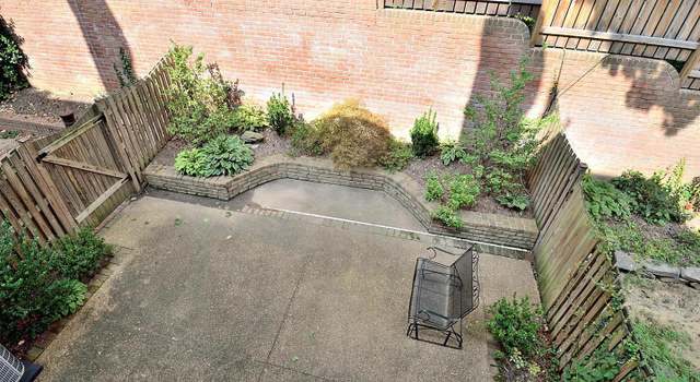 Photo of 1429 Mclean Mews Ct, Mclean, VA 22101