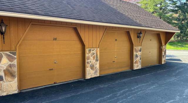 Photo of 28 Valley Stream Ln, Chesterbrook, PA 19087