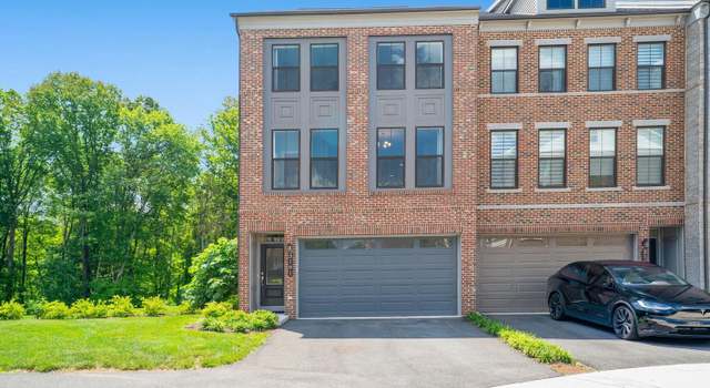 Photo of 5191 Ridgeview Retreat Dr, Chantilly, VA 20151