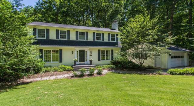 Photo of 10425 Mount Vernon Dr, Manassas, VA 20111