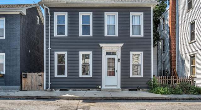 Photo of 231 W Locust St, Mechanicsburg, PA 17055