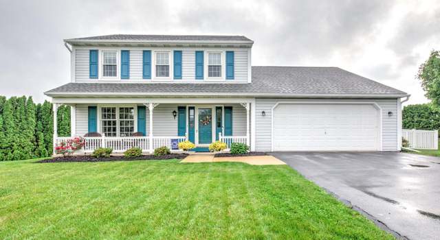 Photo of 328 Dogwood Ln, New Holland, PA 17557