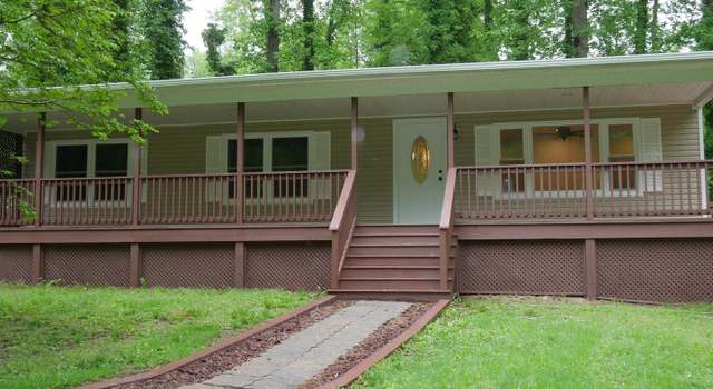 Photo of 1532 Avenue St E, St Leonard, MD 20685