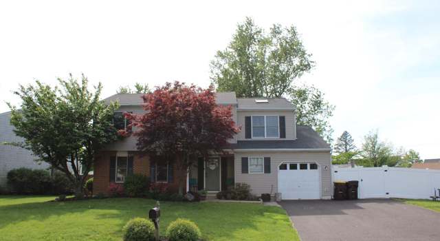 Photo of 147 Meadow Ln, Dublin, PA 18917