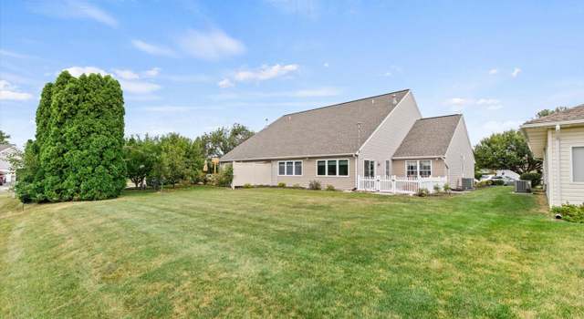 Photo of 541 School Ln, Mount Joy, PA 17552