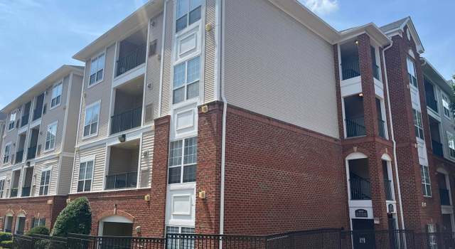 Photo of 4850 Eisenhower Ave #418, Alexandria, VA 22304