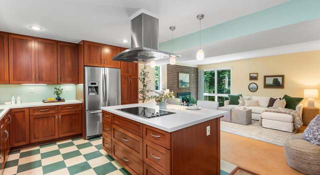 Property at 5305 Thunder Hill Rd, Columbia, MD 21045, 6 beds, 2.5 baths
