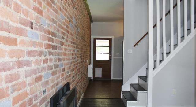Photo of 236 N Locust St, Hagerstown, MD 21740