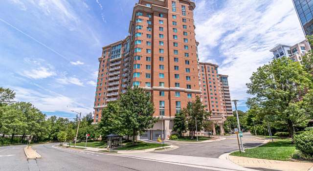 Photo of 3101 N Hampton Dr #1403, Alexandria, VA 22302