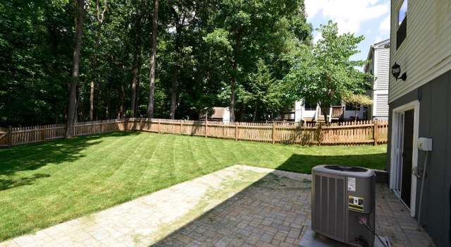 Photo of 8282 Raindrop Way, Springfield, VA 22153