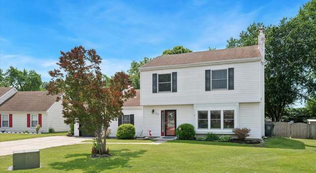 Photo of 22 Buttonwood Pl, Swedesboro, NJ 08085
