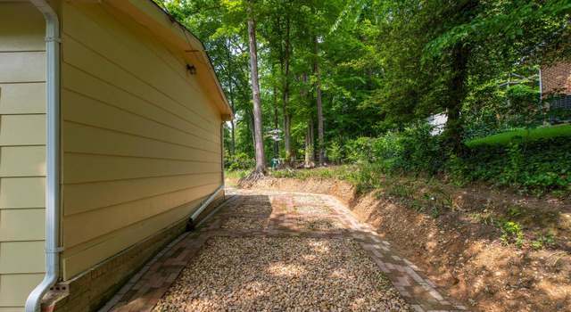 Photo of 6612 Robin Rd, Springfield, VA 22150