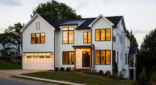 Photo of 3501 N Powhatan St, Arlington, VA 22213