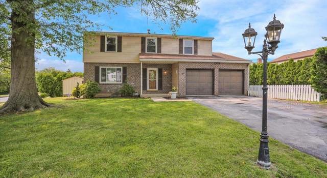 Photo of 913 Hearthstone Ln, Reading, PA 19608